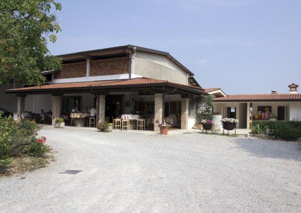 Agriturismo Pelos Ruda Luaran gambar